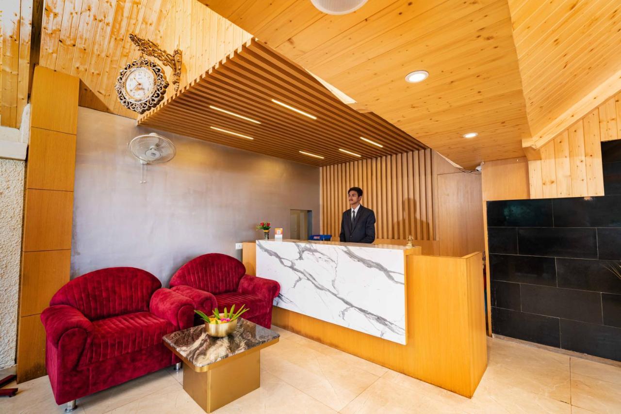 Ashiana Clarks Inn Shimla Exterior photo