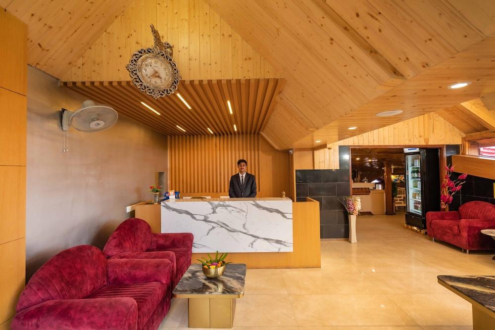 Ashiana Clarks Inn Shimla Exterior photo
